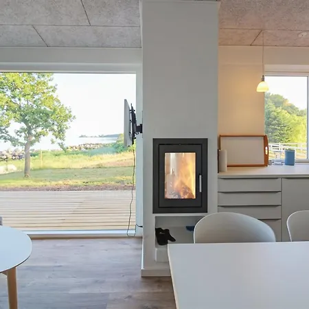 Sasser - 10m From The Sea By Interhome Oure