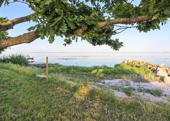 Sasser - 10m From The Sea By Interhome Oure