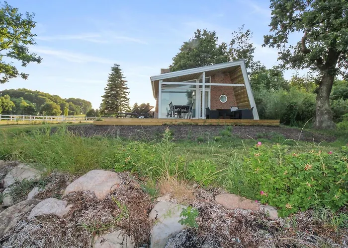 Sasser - 10m From The Sea By Interhome Oure