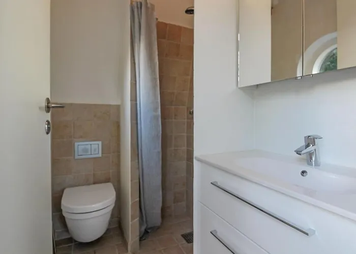 Sasser - 10m From The Sea By Interhome Hébergement de vacances Oure