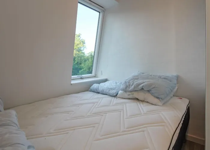 Sasser - 10m From The Sea By Interhome Oure