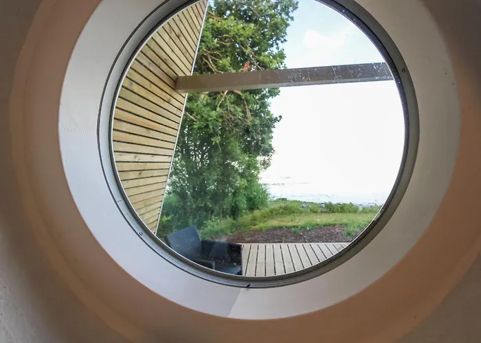 Sasser - 10m From The Sea By Interhome Oure